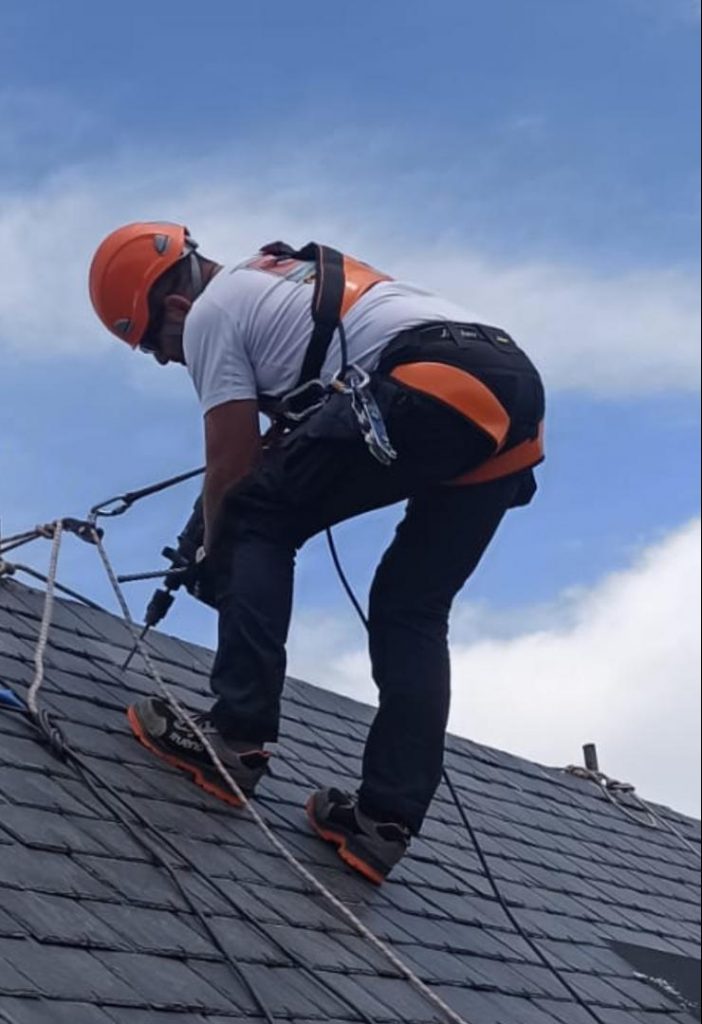 javier instalacion de placas calor renovable